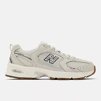 NB 530 - Moonbeam with Sea Salt and Noir / 36